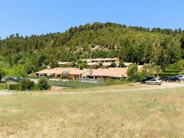 Mazet De Vacances Dans Le Domaine De L'Espai Saint-Martin-de-Bromes Exterior photo